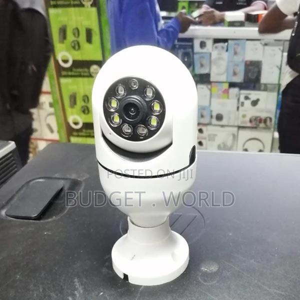 -Panoramic Wifi Night Vision CCTV Bulb Camera 360 Rotation