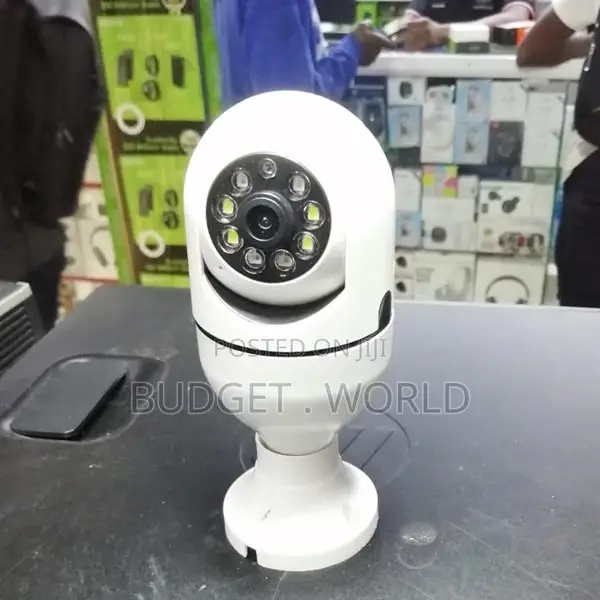 -Panoramic Wifi Night Vision CCTV Bulb Camera 360 Rotation