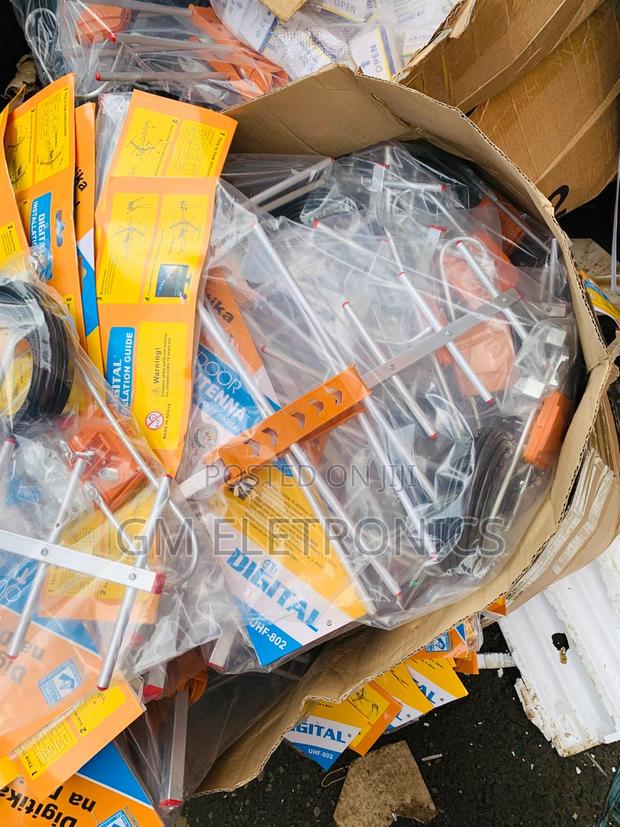 TV Antenna With 10 Meters Cable. - main view