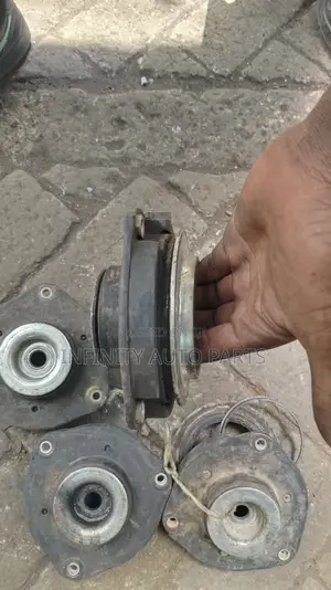 Volkswagen Golf Shocks Mount
