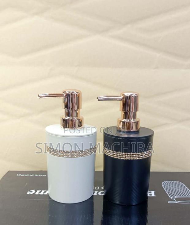 Unbreakable Liquid Soap Dispenser - main view