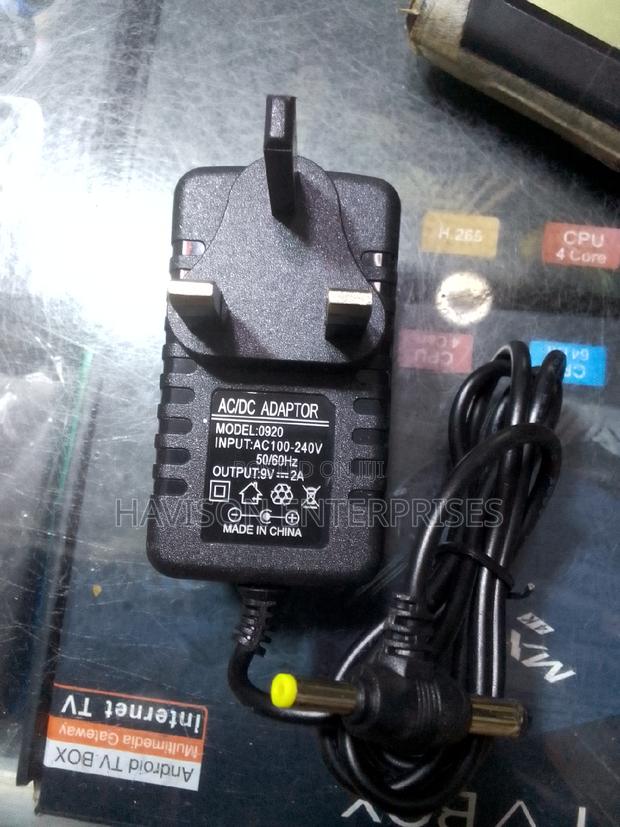 9V 2A Adapter