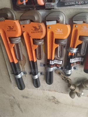Pipe Wrench - thumbnail 2