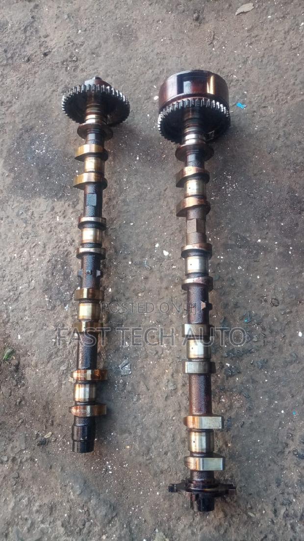 Nissan HR15 Camshaft - main view