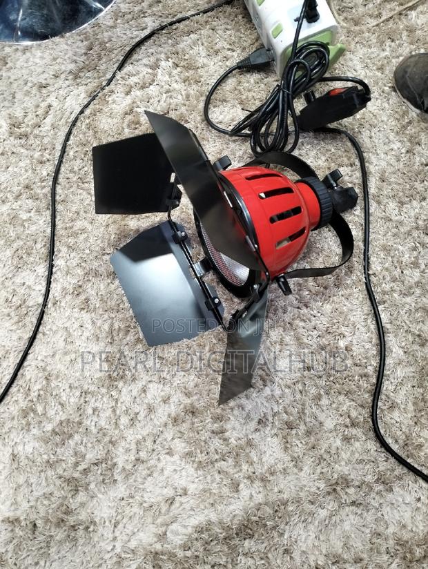 800w Stage Red Light - main view