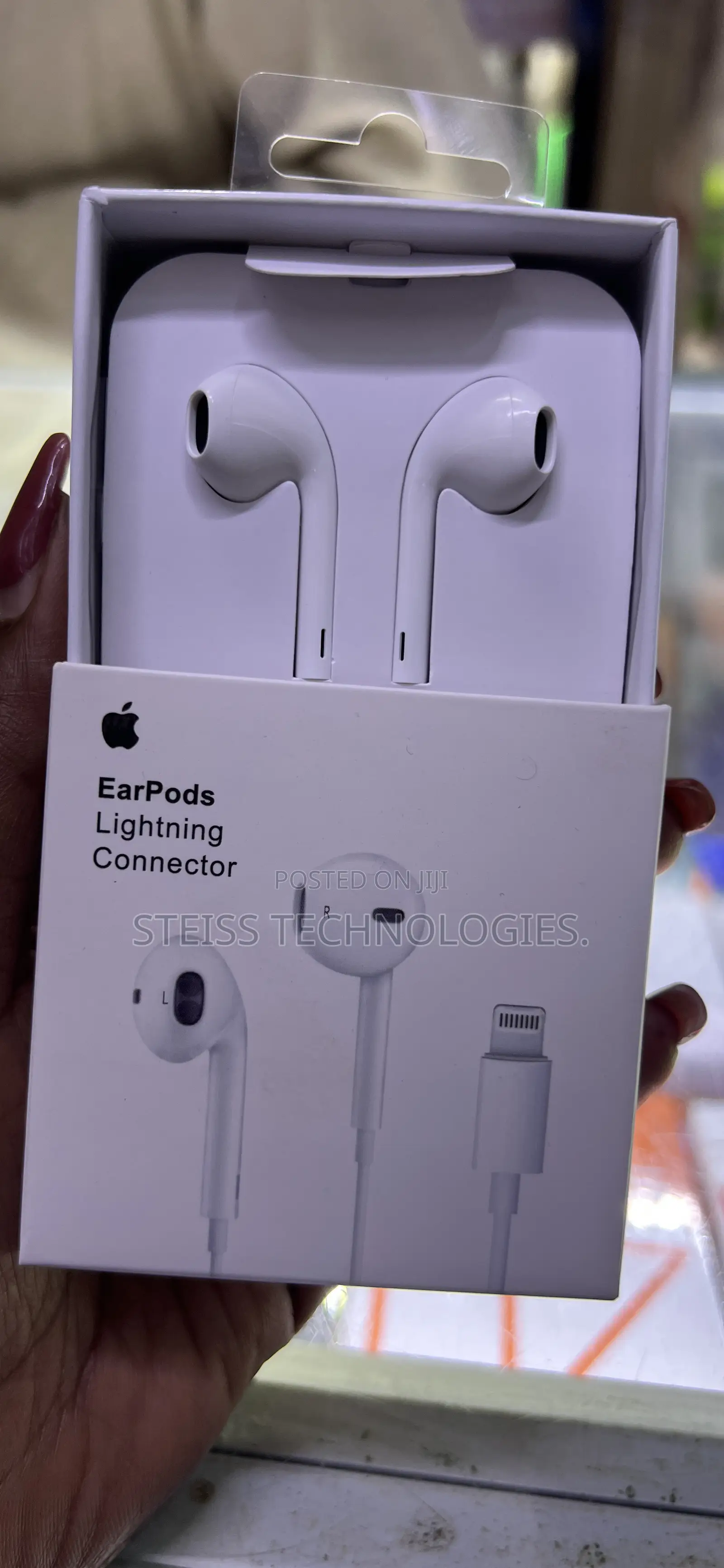 iPhone Lightning Wired Earphones.
