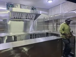 Stainless Steel Kitchen Equipments and Wall Cladding