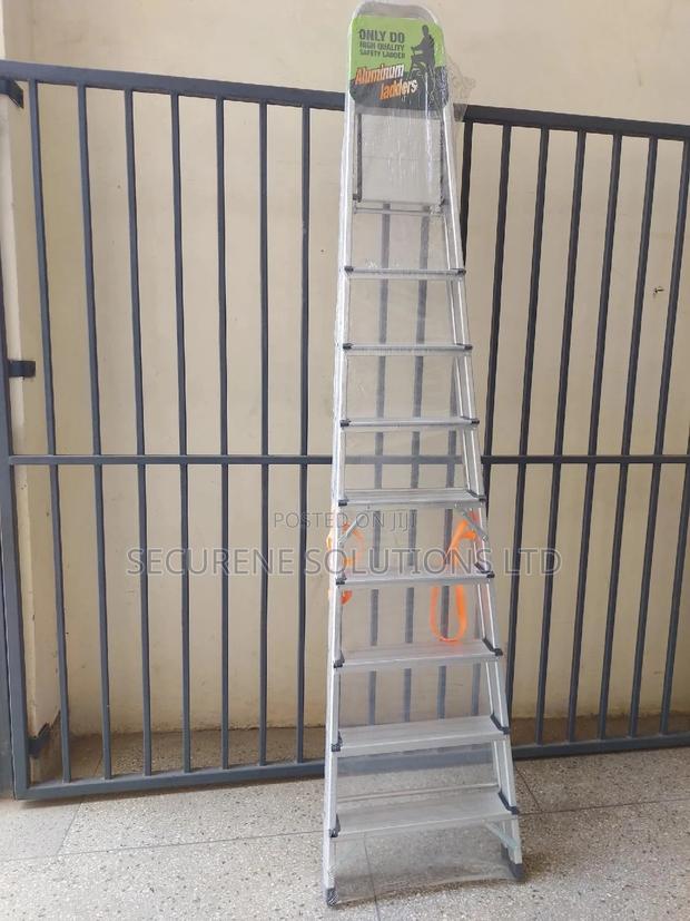 9 Step Aluminium Household Ladder.