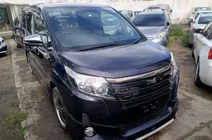 Toyota Noah 2.0 FWD (7 Seater) 2017 Blue