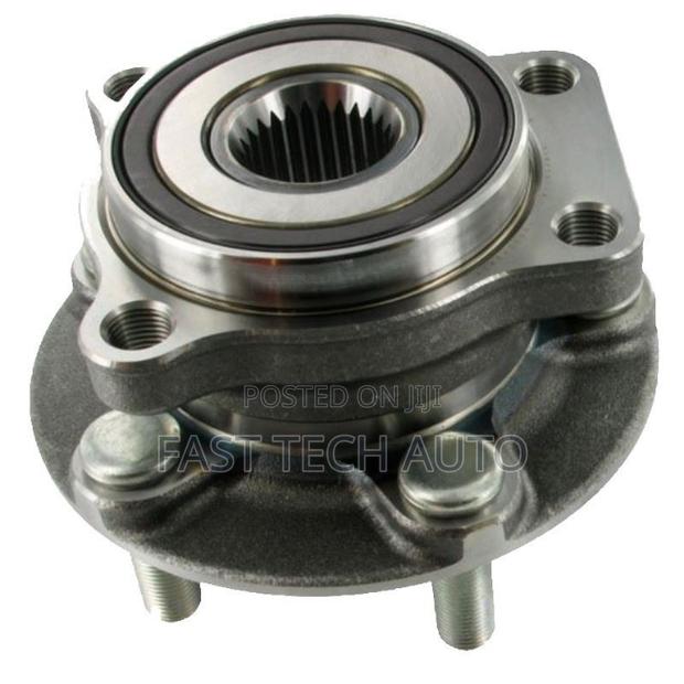 Subaru Legacy BG5 Front Wheel Hub - main view