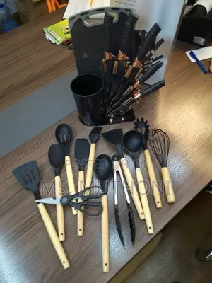 19pc Kitchenware Set