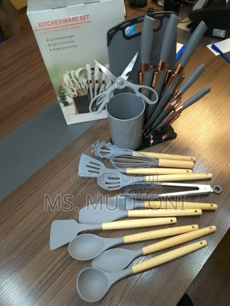 19pc Kitchenware Set