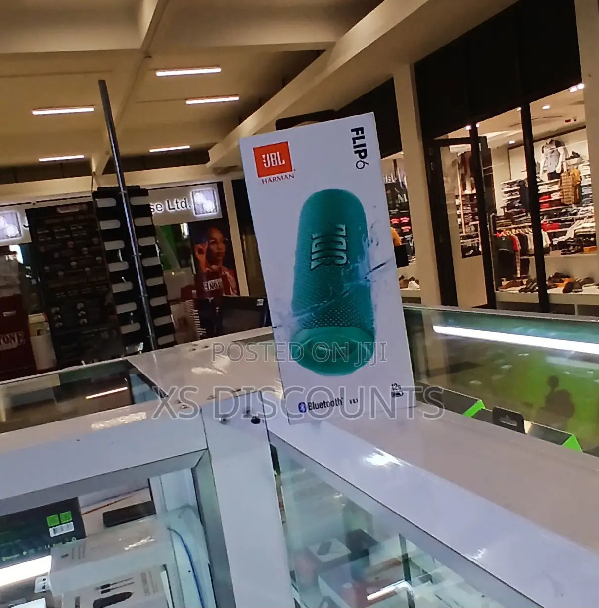 JBL Flip 6 Bluetooth Portable Speaker