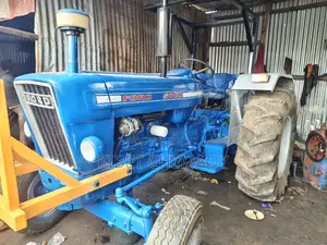 5000 Ford Tractor