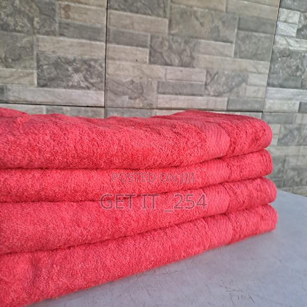 *!!School Towel/Budget Friendly*
 Size 90 Cm *100 Cm
