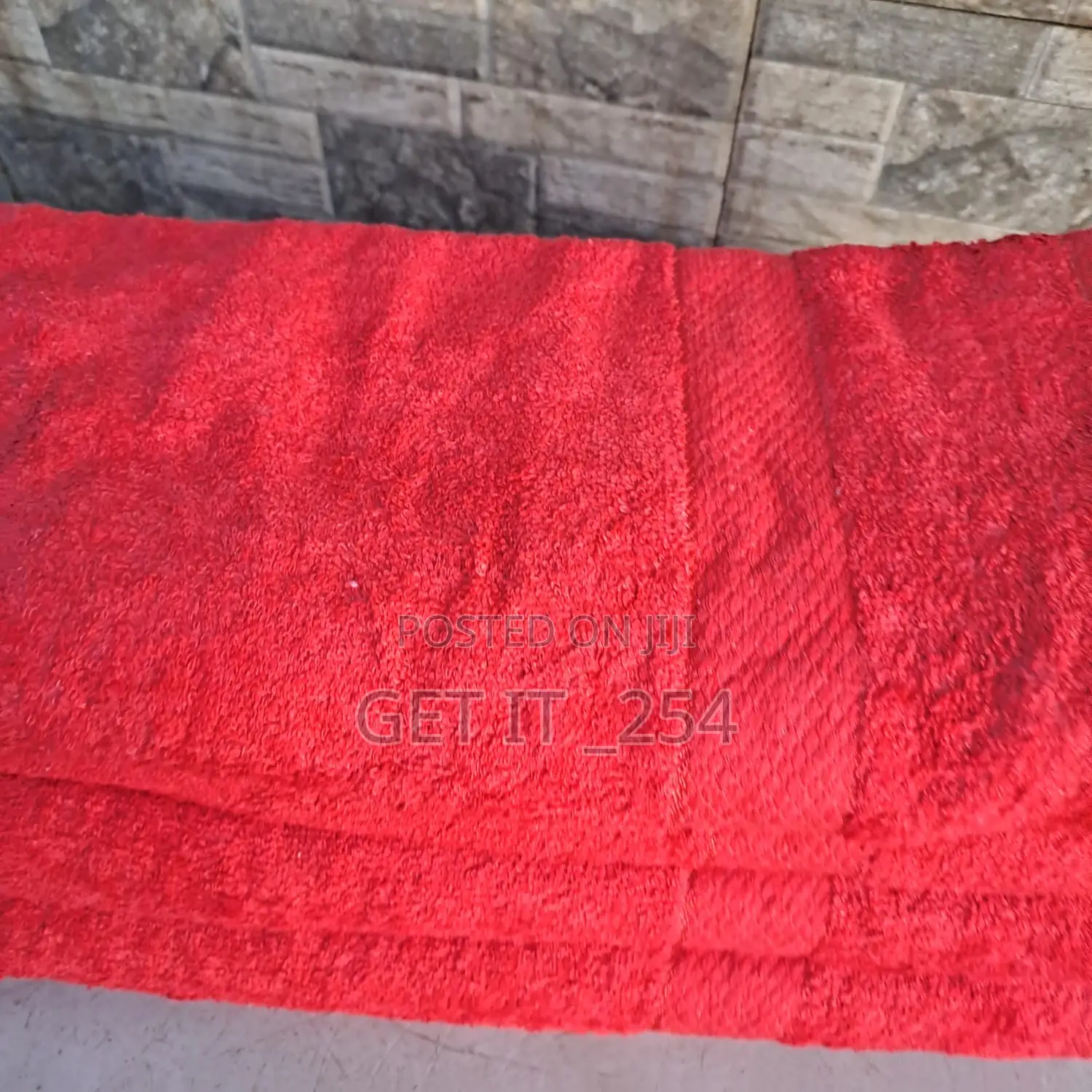 *!!School Towel/Budget Friendly*
 Size 90 Cm *100 Cm