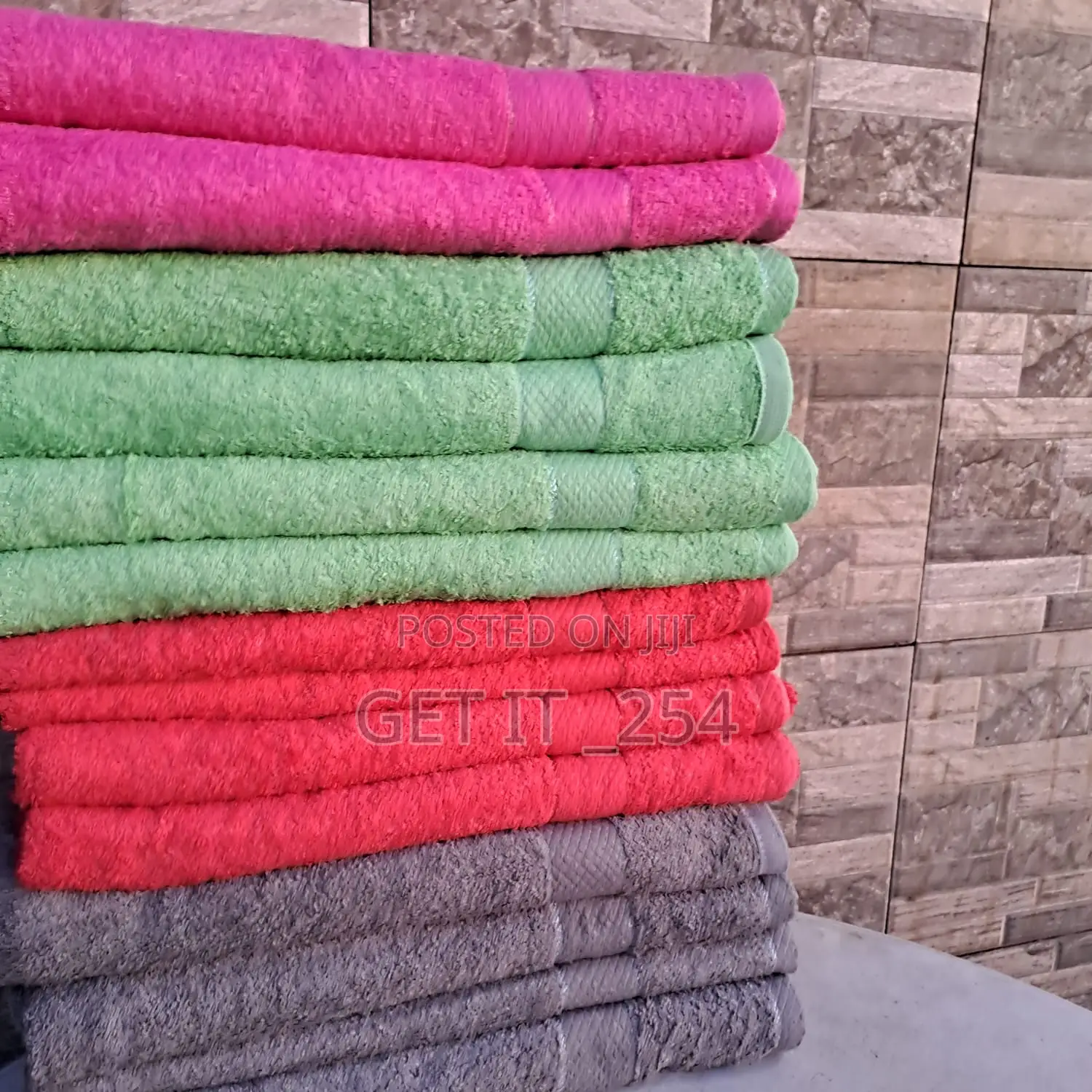 *!!School Towel/Budget Friendly*
 Size 90 Cm *100 Cm