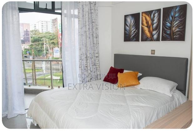 Chic Studio Apartment Haven: Your Ideal Urban Retreat! - main view