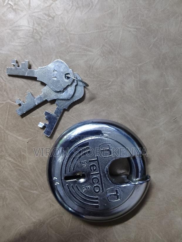 India Padlock Tetco 90mm Round Padlock 3 Keys - thumbnail 2