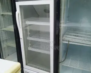 200L Display Fridge Von