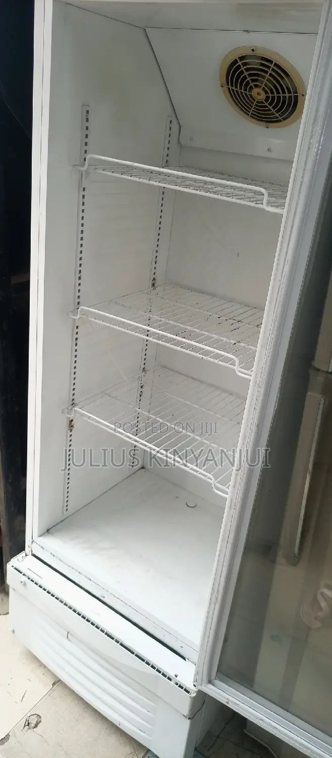 Display Fridge Hotpoint 350L