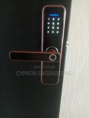 Biometric Smartlock for Convenient Keyless Entry - thumbnail 2