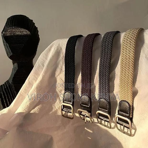 Woven Waist Belt - Stretching - main view