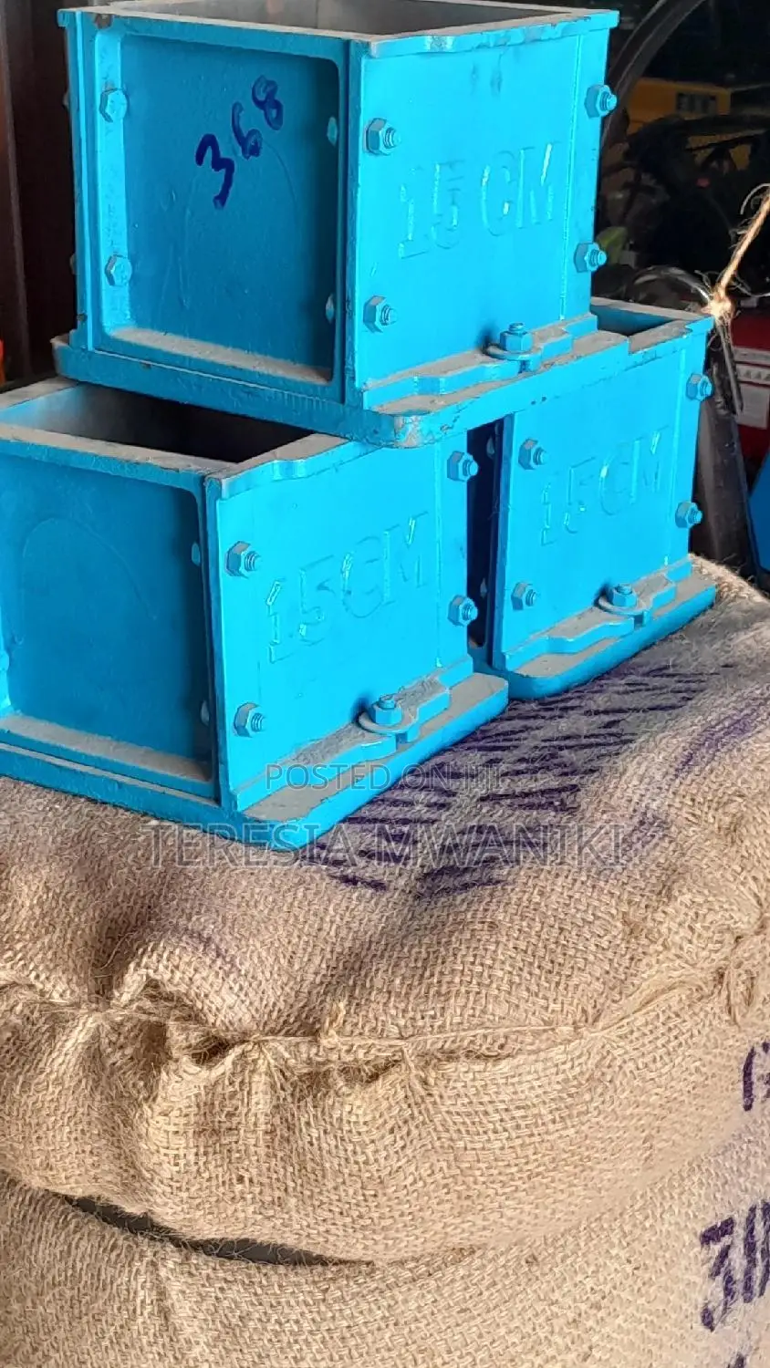 Cast Iron Steel Cube Moulds