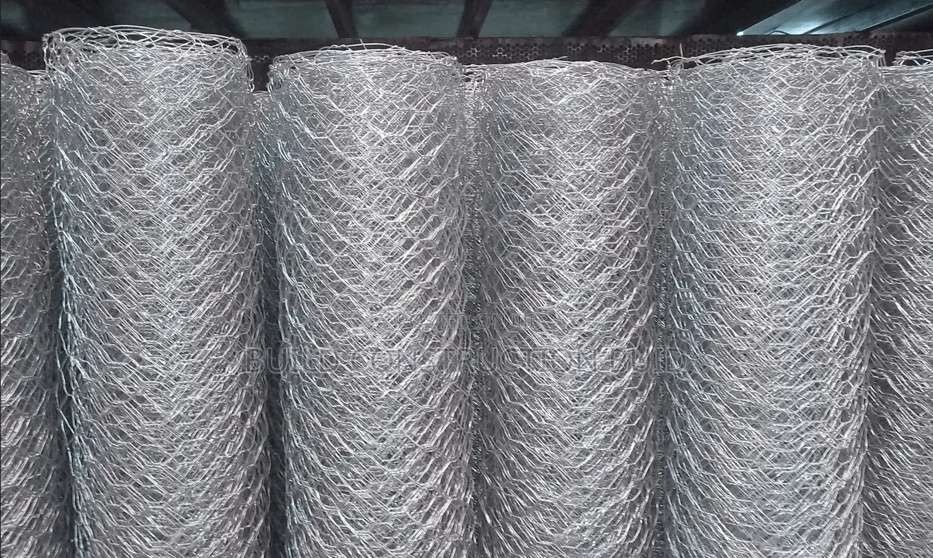 Twiple Twisted Chainlink 6 Feet.