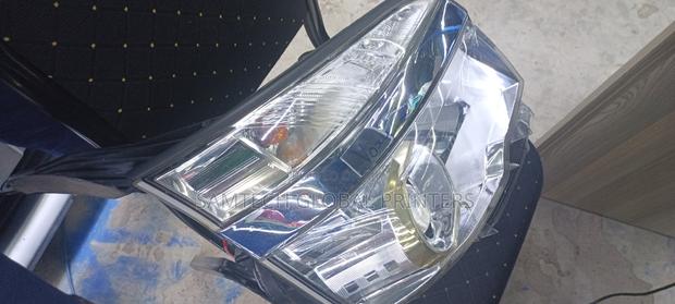 Recomendable Voxy 2012 Headlight