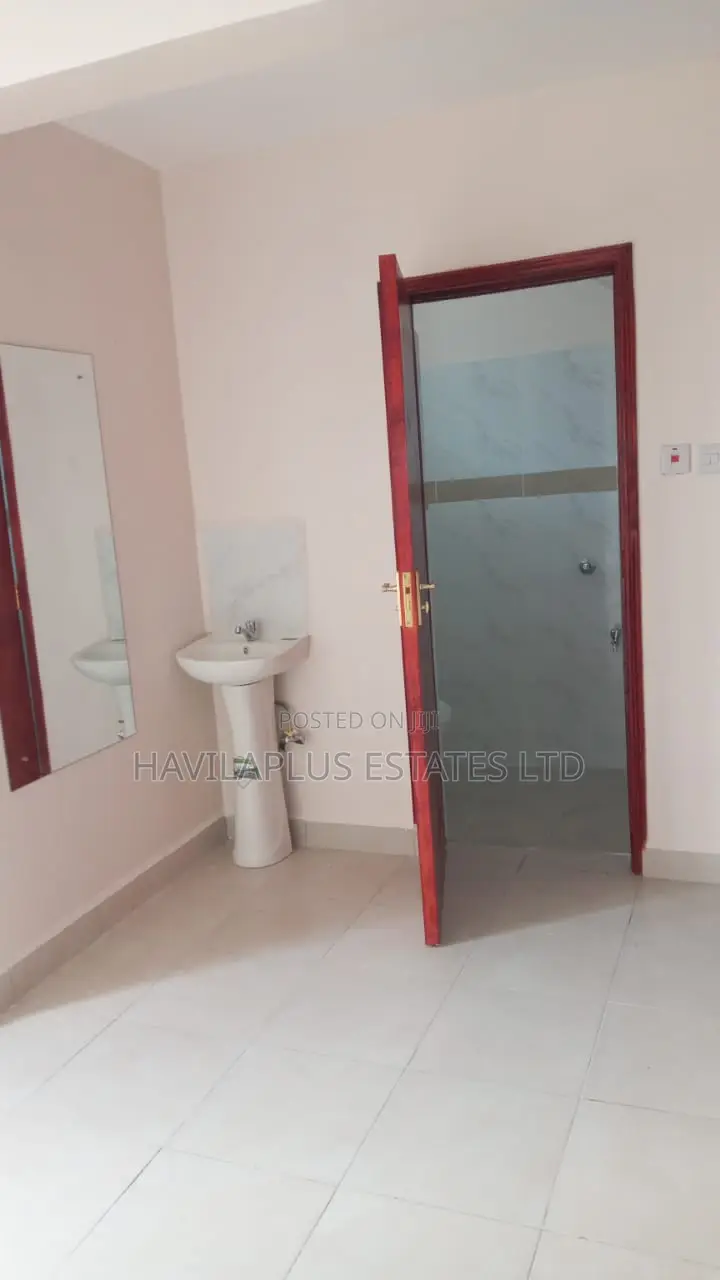 2bdrm Apartment in Utawala, Off for rent