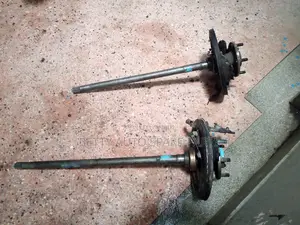 Nissan Vannetee Complete Axiel