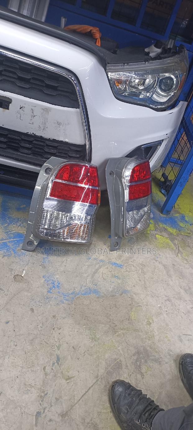 Quality Toyota Spade Backlight