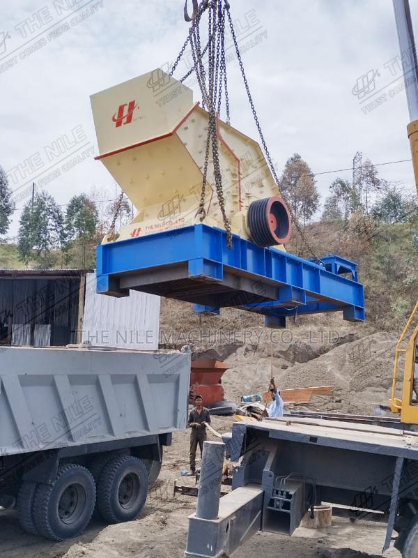 Energy Saving Sand Making Fine Crusher Machine for Limestone - main view