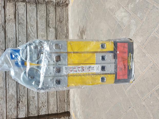 4by2 Fibreglass Multipurpose Ladders - thumbnail 3