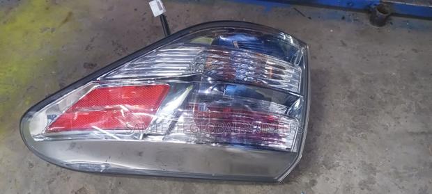:Lexus 270 2012 Backlight