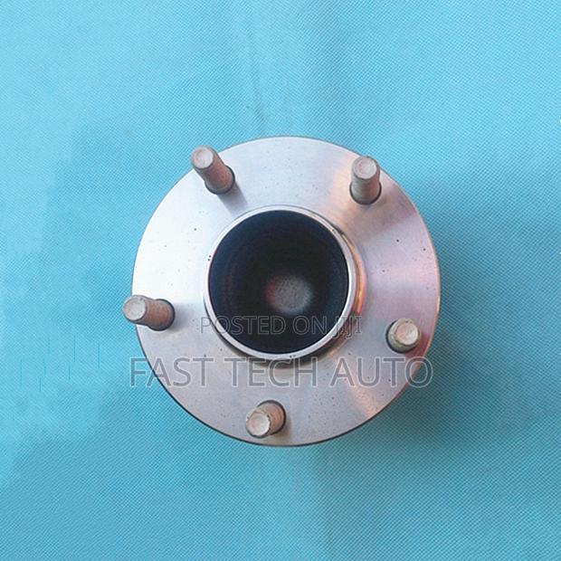 Mazda Axela Wheel Hub