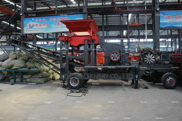 High Capacity Mobile Wheel Sand Making Station Fine Crusher - main view