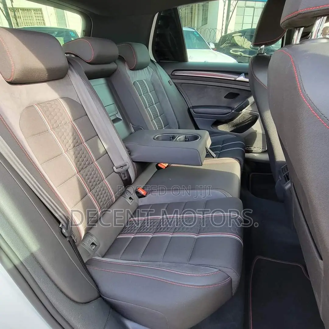Volkswagen Golf 2017 White