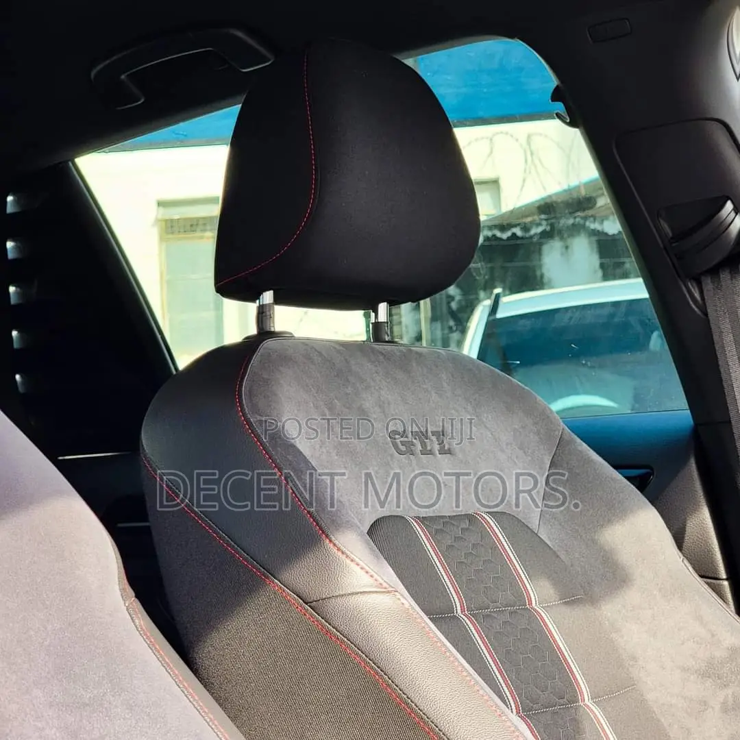 Volkswagen Golf 2017 White