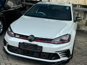 Volkswagen Golf 2017 White