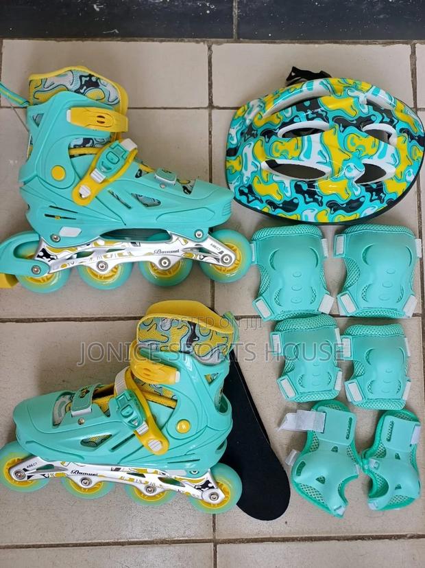 Rubber Professional Skate Shoes Set - main view