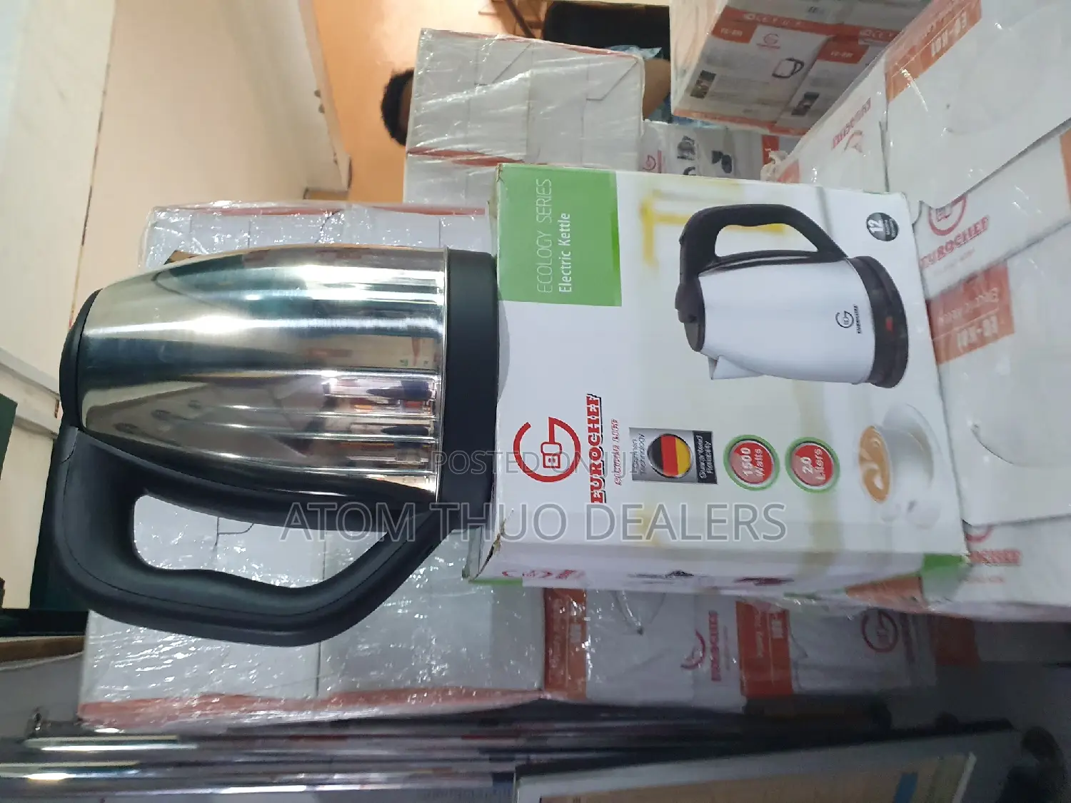 Eurochef 2lt Stainless With Black Handles.