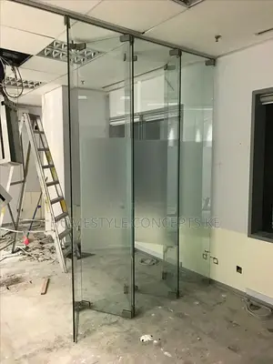 Office Interiors Design and Glass Partitioning
