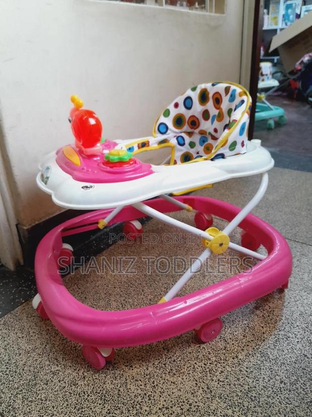 Baby Walker * Baby Walker * Baby Walker