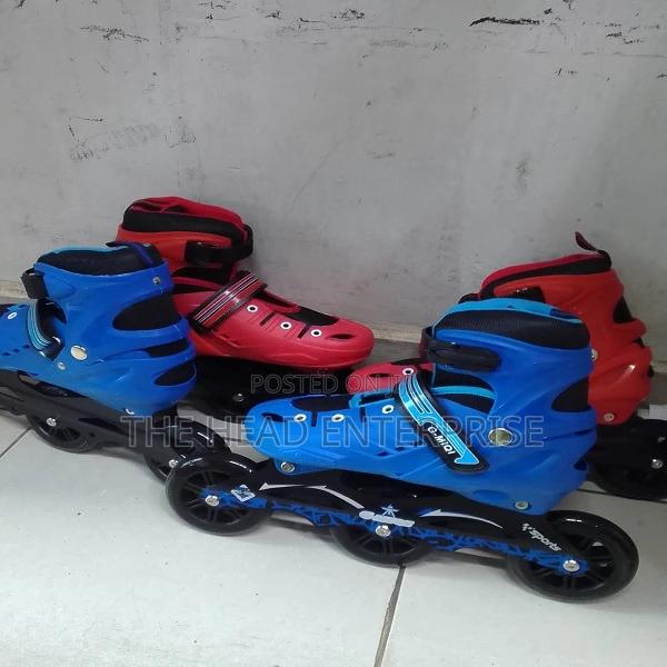 Three Wheel Rubber Advanced Skate Shoe