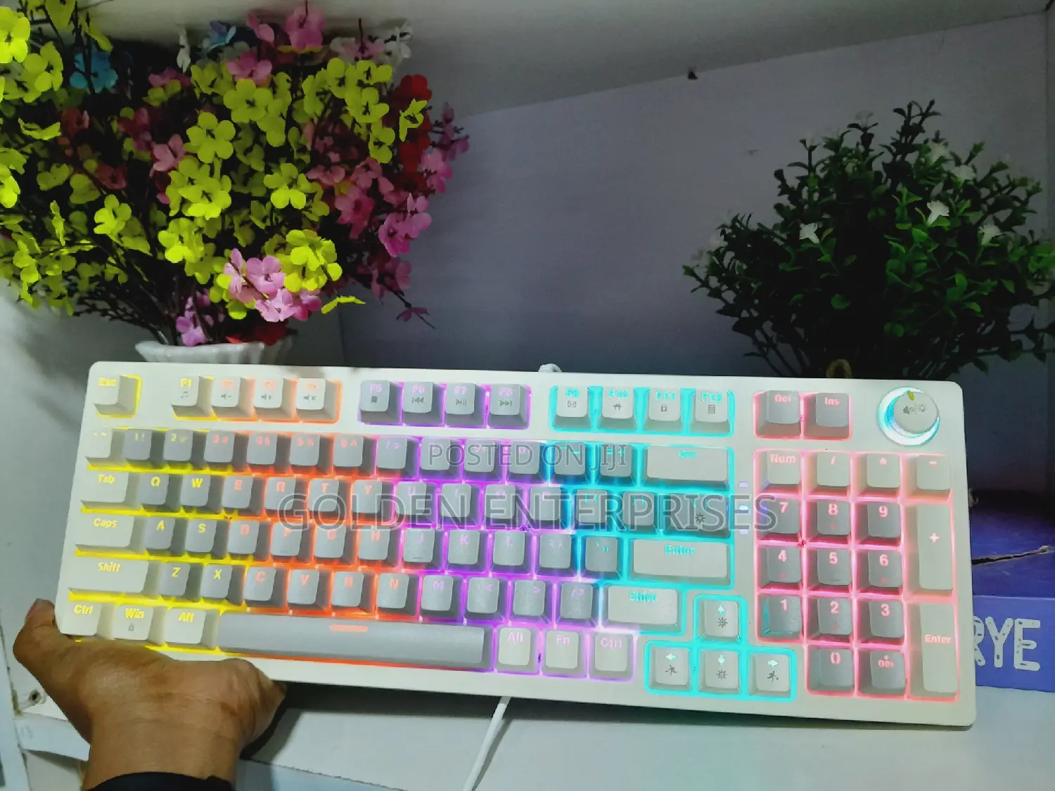 T50 Mechanical Keyboard With RGB Back-Light and Knob