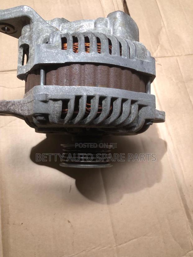 Subaru Forester Ej25 Alternator - thumbnail 2