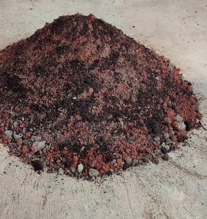Red Soil Manure Mixed 90kg Sack - thumbnail 2