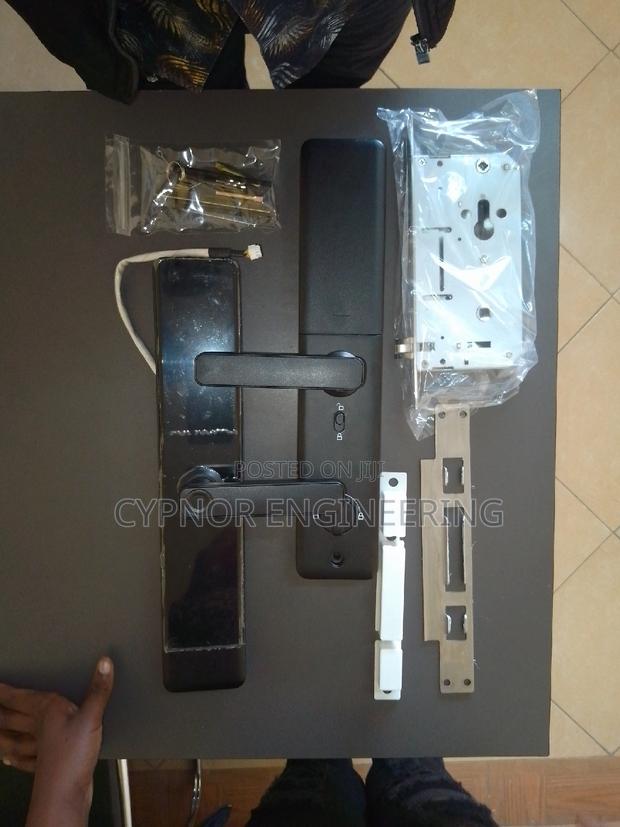 Smart Biometric Locks for Keyless Entry - main view